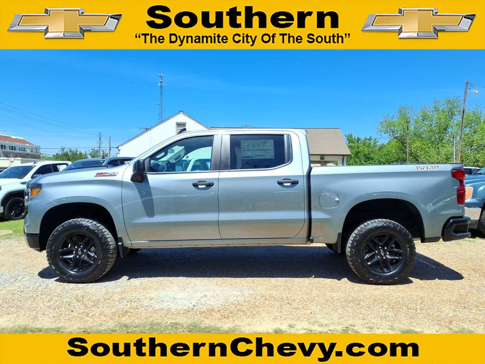 2026 Chevrolet Silverado 1500 Custom Trail Boss in Sterling Gray Metallic — front three-quarter view